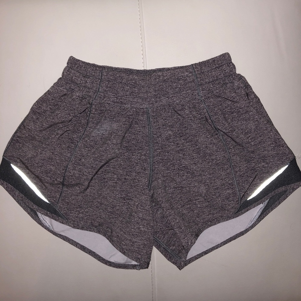 Lululemon Hotty hot shorts (tall)